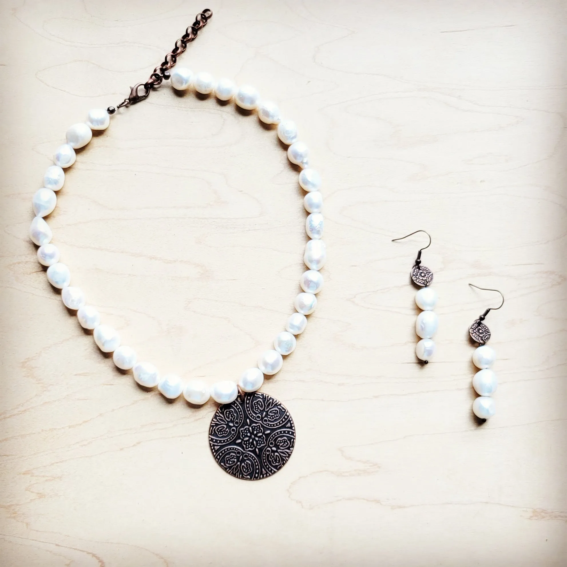 Freshwater Pearl Collar Necklace w/ Copper Scroll Pendant 260a