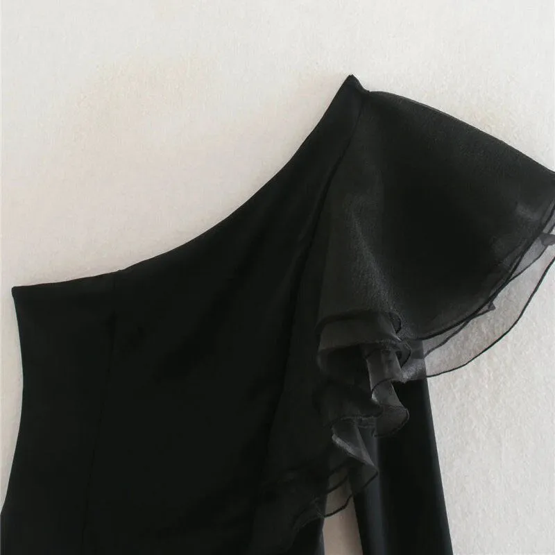 RUFLED CROPPED BLOUSE
